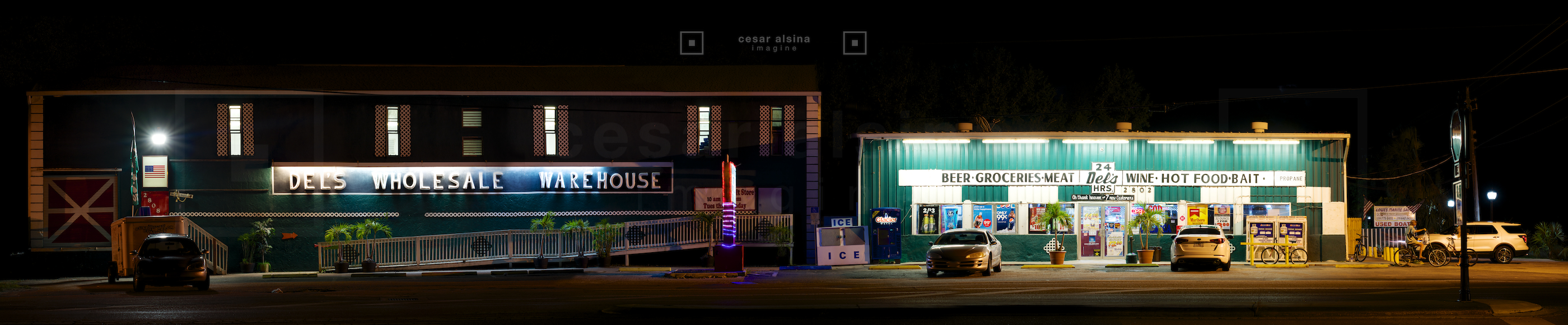 Del's 24 Hour Food Store